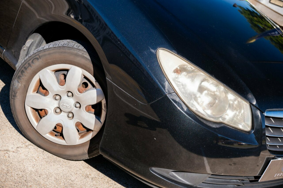 2008 Hyundai Elantra HD SLX Sedan Image 6