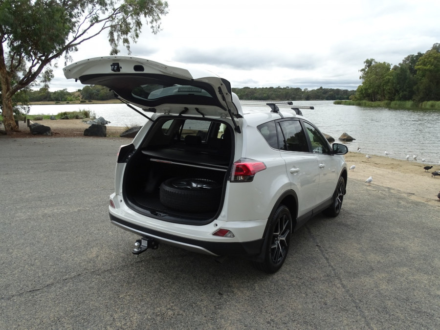 2018 Toyota RAV4 ASA44R GXL SUV Image 7