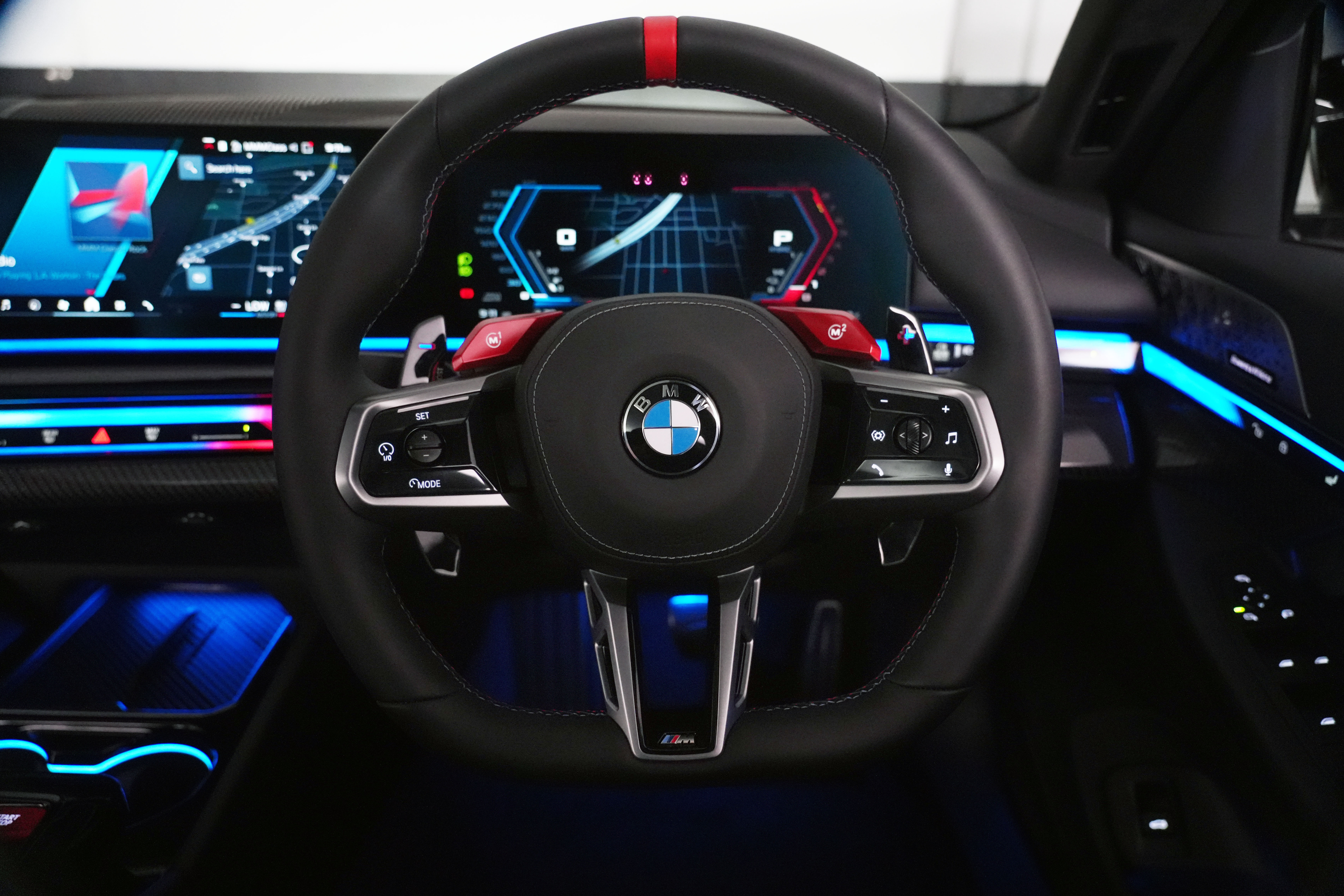 2025 BMW M5 Touring SUV Image 36