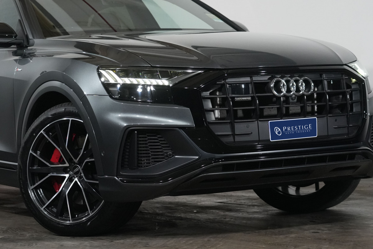 2024 Audi Q8 F1 60 TFSI e S Line SUV