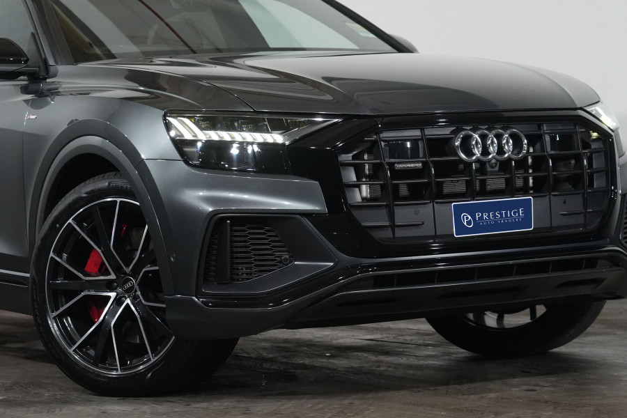 2024 Audi Q8 F1 60 TFSI e S Line SUV Image 2