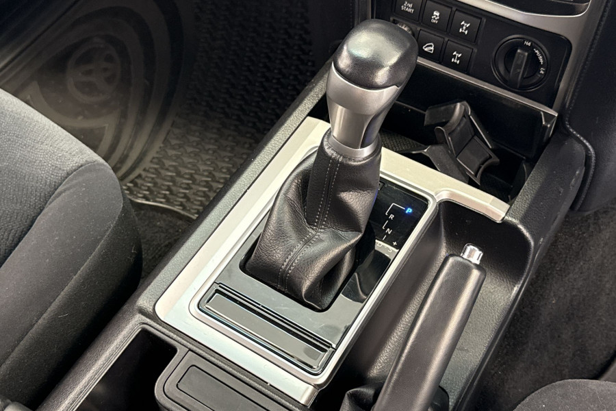 2021 Toyota LandCruiser Prado GDJ150R GXL SUV Image 9
