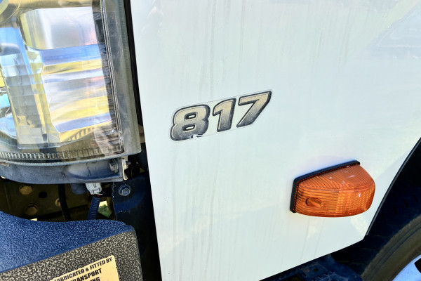 2018 Hino 300 Tray Dropside Image 7