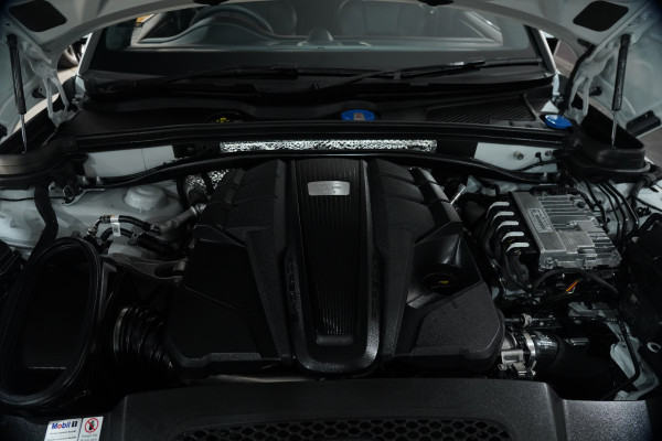 2022 Porsche Macan GTS SUV Image 22