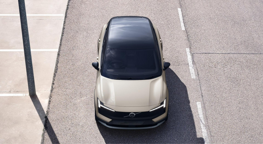 2026 MY27 Volvo EX30 Cross Country  P8 SUV Image 9