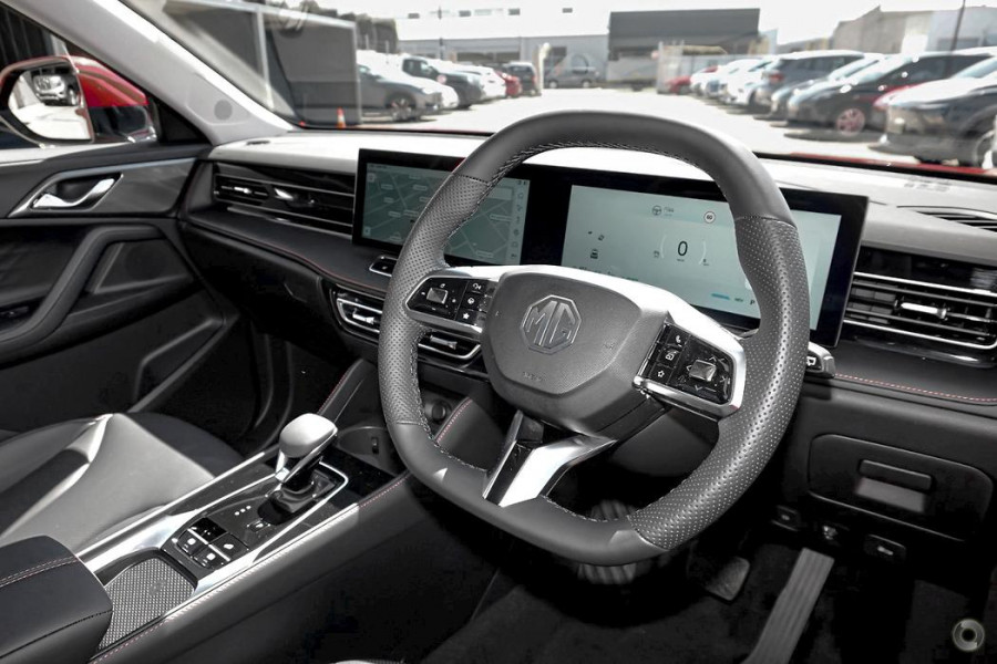 2025 MG HS AS33P Super Hybrid Essence SUV Image 15
