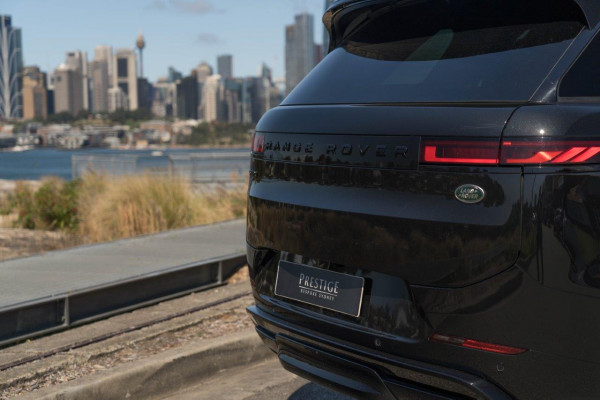 2023 Land Rover Range Rover Sport Sport D300 Se Dynamic (221kw) SUV Image 6