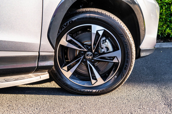2025 MG HS Excite SUV Image 8