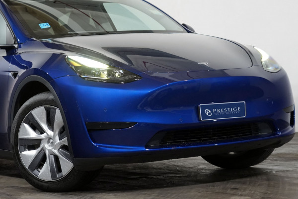 2023 Tesla Model Y  Rear-Wheel Drive SUV Image 2