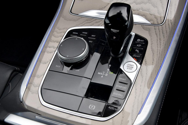 2022 BMW X5 G05 M50i SUV image 20