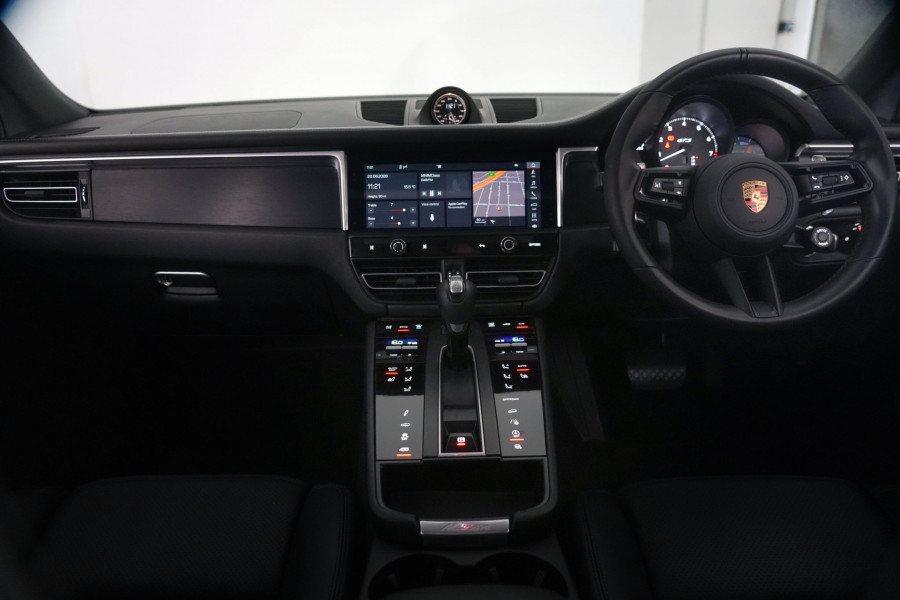 2021 Porsche Macan GTS SUV Image 31