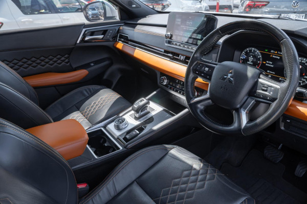 2022 MY22.5 Mitsubishi Outlander ZM Exceed Tourer SUV Image 7