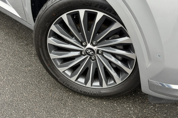 2024 Hyundai Palisade LX2.V4 Calligraphy SUV Image 2