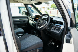 2025 Volkswagen ID. Buzz EB Pro BEV560 People Mover