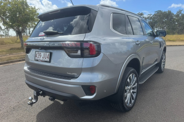 2024 Ford Everest UB Platinum SUV Image 3