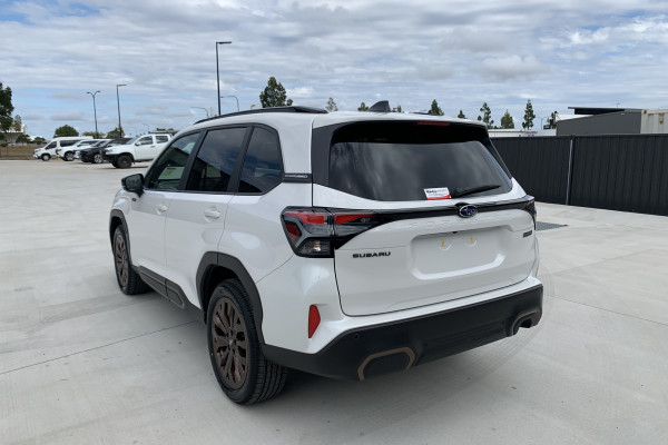 2025 MY26 Subaru Forester S6 Hybrid Sport SUV Image 5