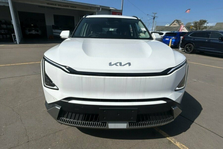 2024 MY25 Kia EV5 OVc Air Long Range SUV Image 12