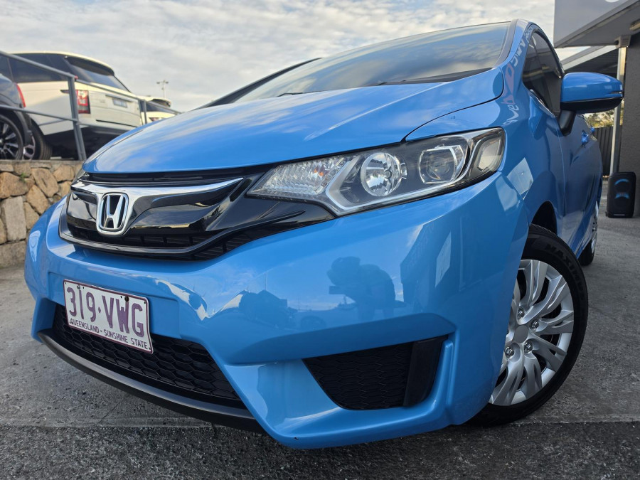 2015 Honda Jazz GF VTi Hatch Image 2