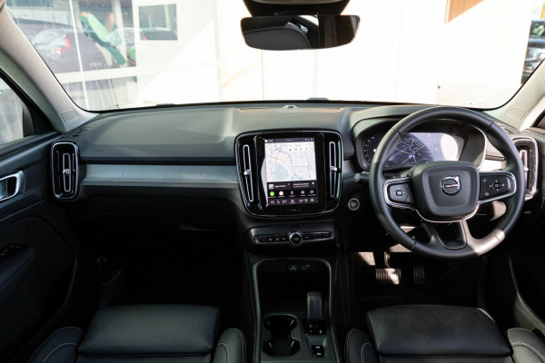 2025 MY26 Volvo XC40 XZ Plus B4 SUV Image 4