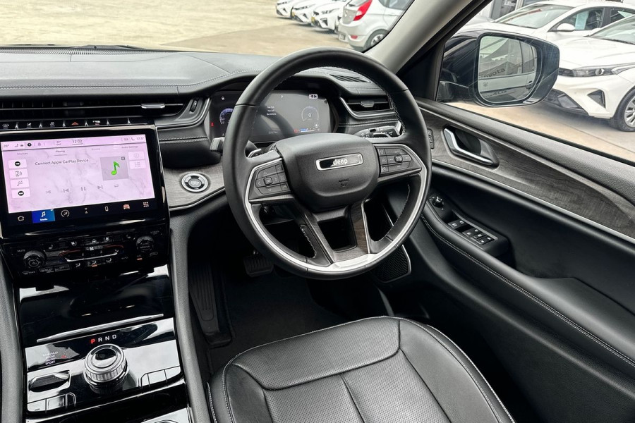 2022 Jeep Grand Cherokee WL L Limited Wagon Image 7