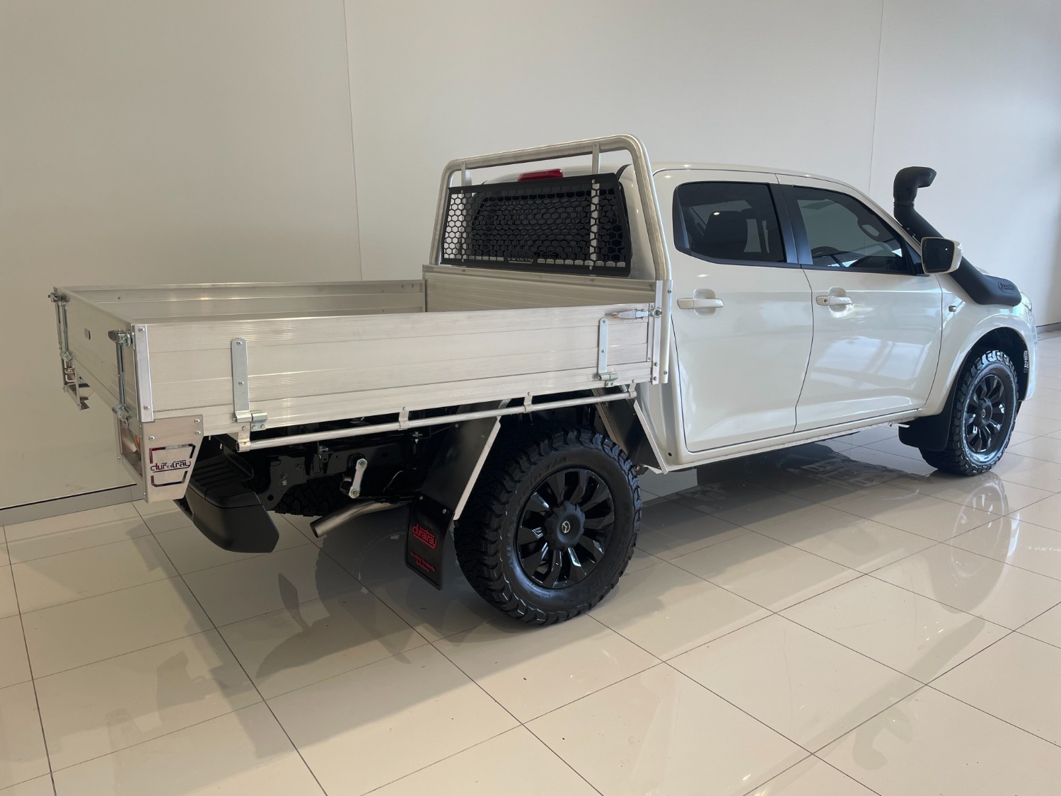 2025 Mazda BT-50 TF XT Cab Chassis Image 3