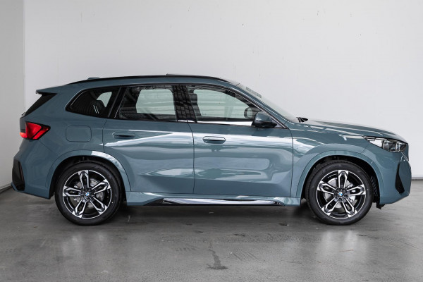 2026 BMW X1 U11 xDrive20i M Sport SUV image 5