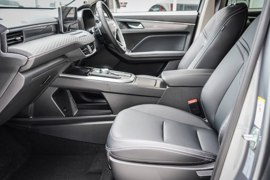 2025 GWM Jolion Facelift Luxury Auto 4x2 SUV Image 30