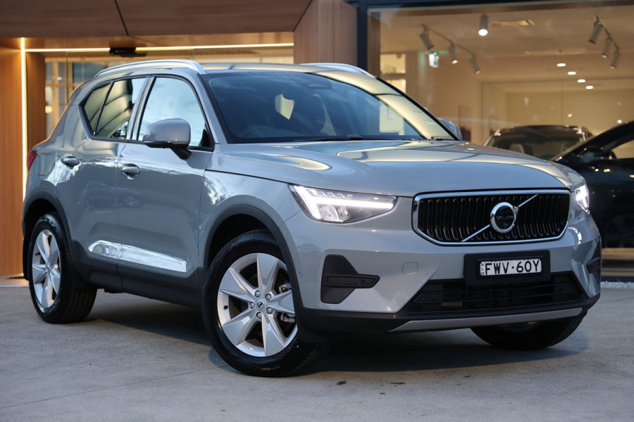 2026 Volvo XC40 XZ Plus B4 SUV Image 1