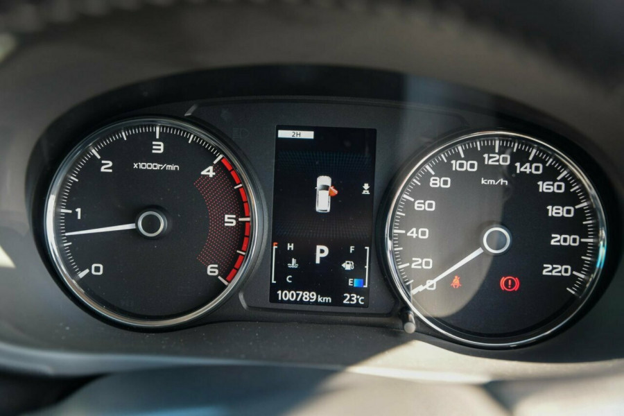 2017 Mitsubishi Pajero Sport QE GLS Wagon Image 10