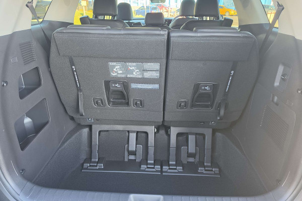2026 Kia Carnival KA4 PE Sport+ HEV People Mover Image 11