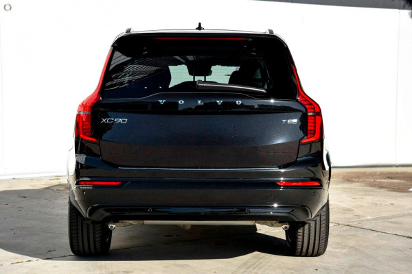 2026 Volvo XC90 L Series Plus T8 Plug-in Hybrid Dark SUV Image 3