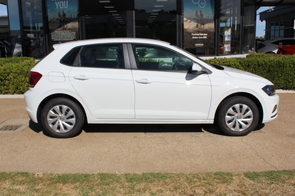 2018 Volkswagen Polo AW Trendline Hatch Image 4