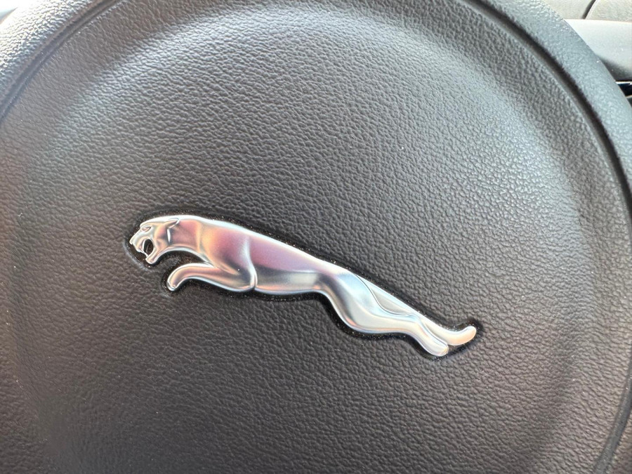 2019 Jaguar E-PACE X540 P250 SE SUV Image 18
