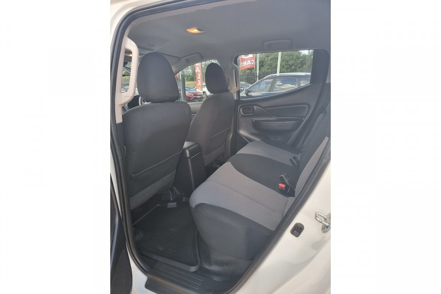 2022 Mitsubishi Triton MR GLX Ute Image 11