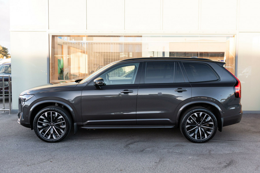 2025 MY26 Volvo XC90 L Series Ultra B5 Dark SUV Image 7