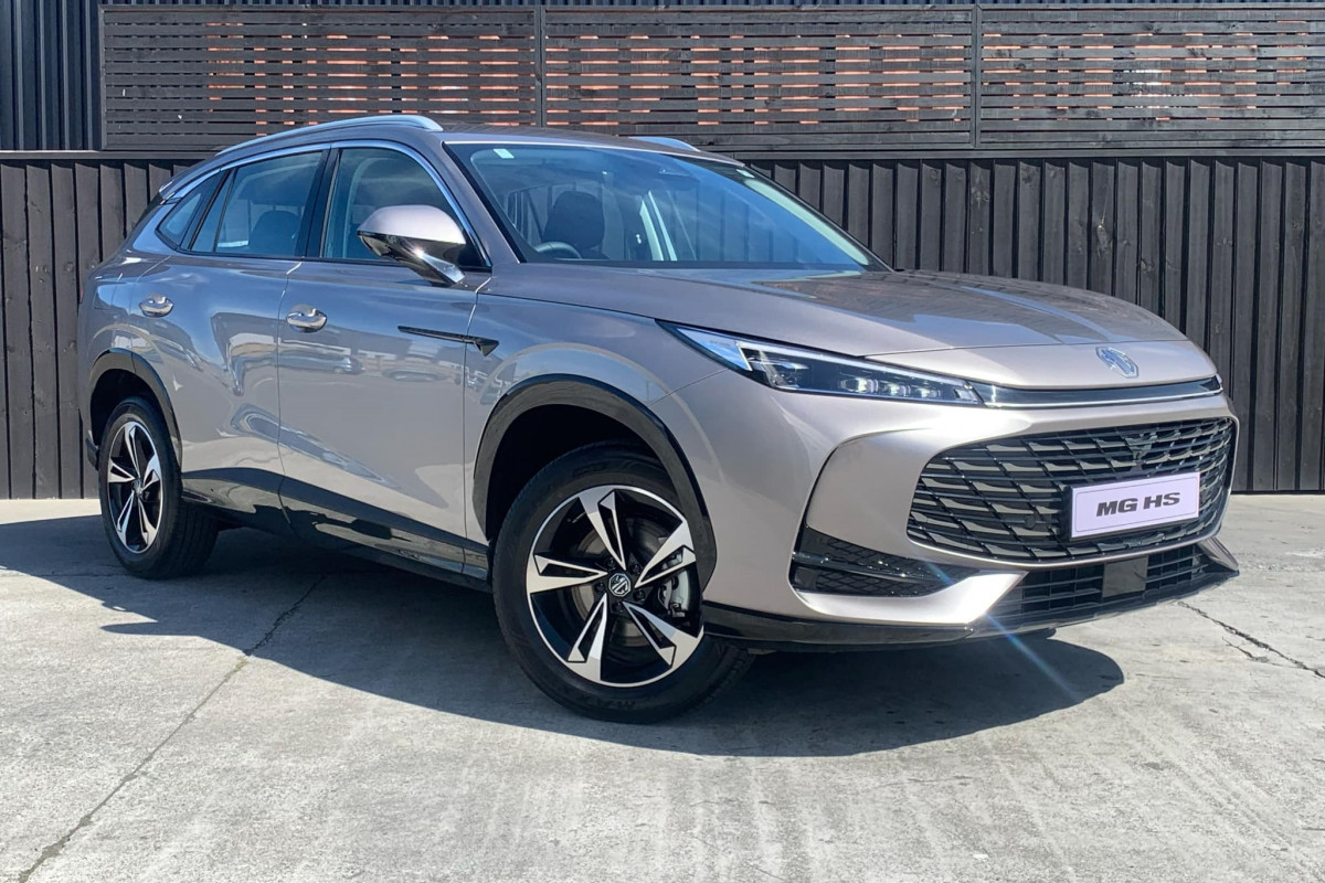 2026 MY25 MG HS AS33 Vibe SUV