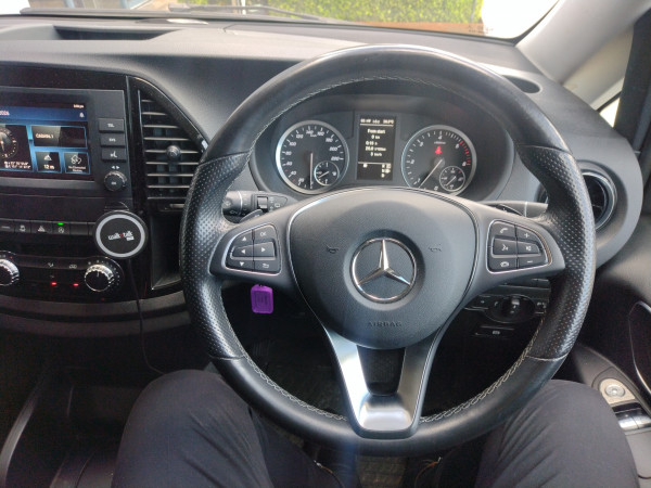 2021 Mercedes-Benz Vito 447 Van image 15