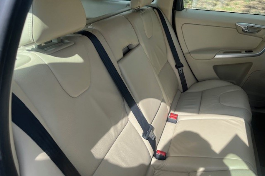 2011 MY13 Volvo XC60 DZ D5 SUV Image 27