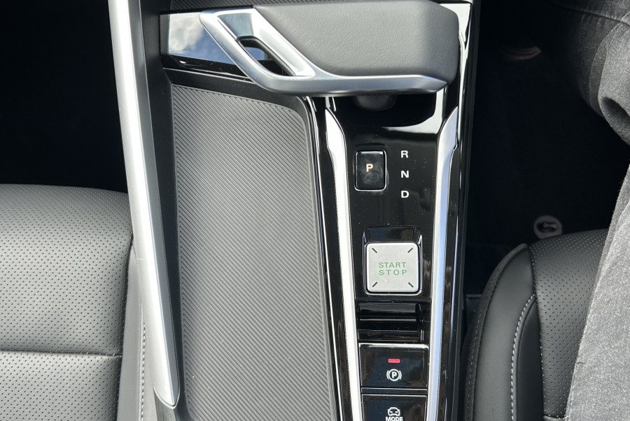 2025 MG ZS Essence SUV Image 18