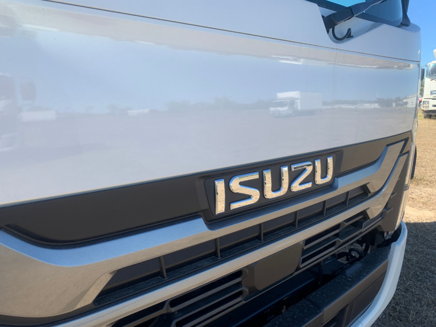 2026 Isuzu NNR 45-150 DT D34 Cab Chassis Image 4