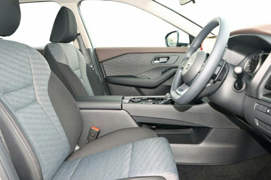 2024 MY25 Nissan X-Trail T33 ST SUV Image 13