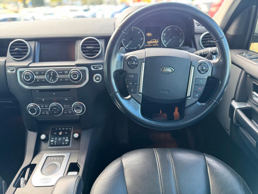 2015 Land Rover Discovery Series 4 SDV6 HSE SUV Image 11