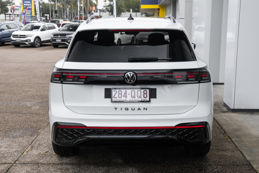 2026 Volkswagen Tiguan CT 200TSI eHybrid R-Line SUV Image 5