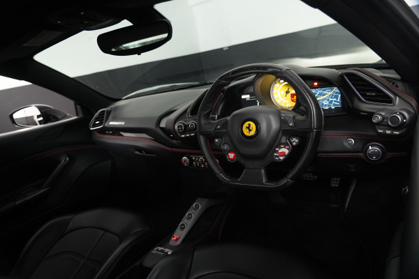 2017 Ferrari 488 Gtb Coupe Image 31