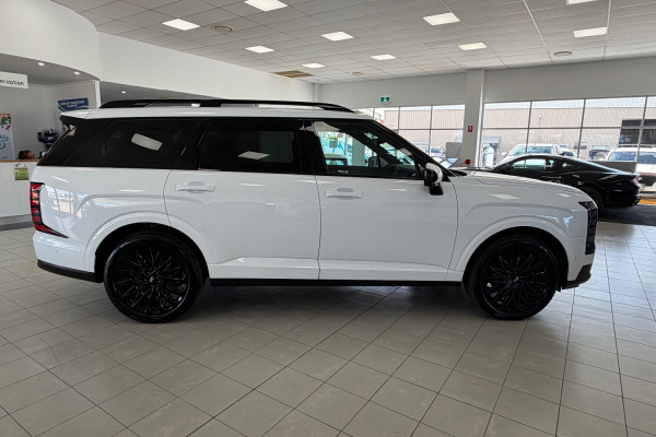 2026 Hyundai Palisade Calligraphy Black Ink SUV Image 8