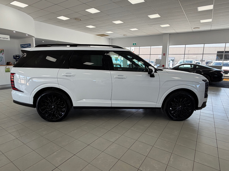 2026 Hyundai Palisade Calligraphy Black Ink SUV Image 8