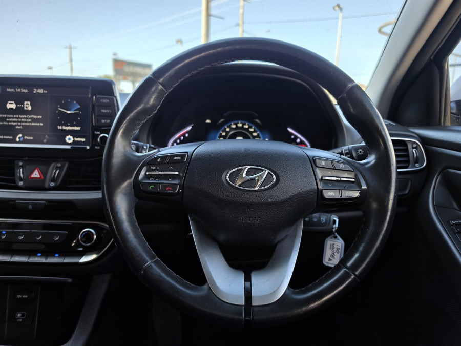 2021 Hyundai i30 PD.V4  Hatch Image 12