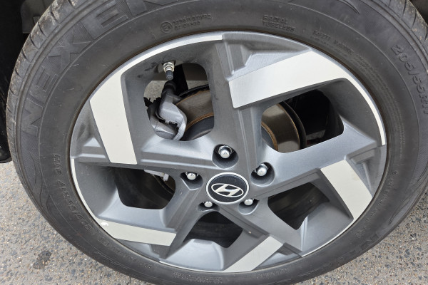 2025 Hyundai Venue QX.V5 Active SUV Image 22