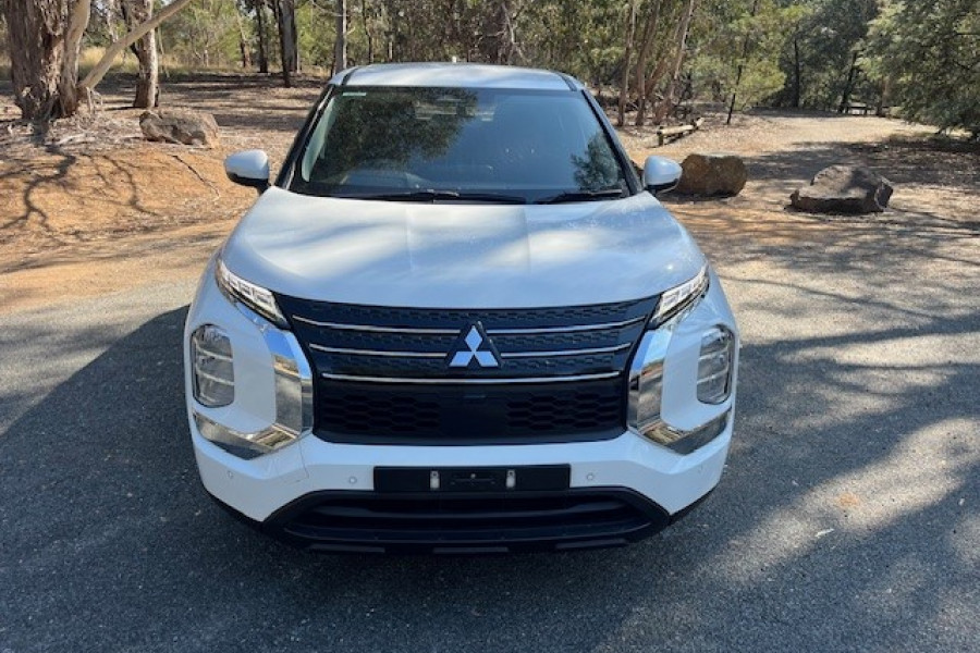2021 MY22 Mitsubishi Outlander ZM ES Wagon Image 7