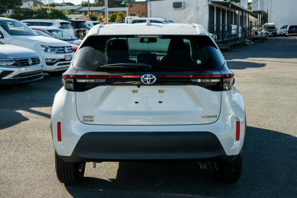 2021 Toyota Yaris Cross MXPJ15R GX SUV Image 3
